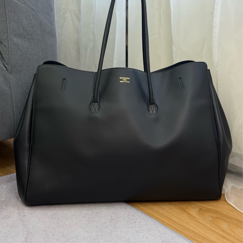 全新 BALENCIAGA 黑金 belair carryall 機場包 大號 台灣專櫃購入25萬-1