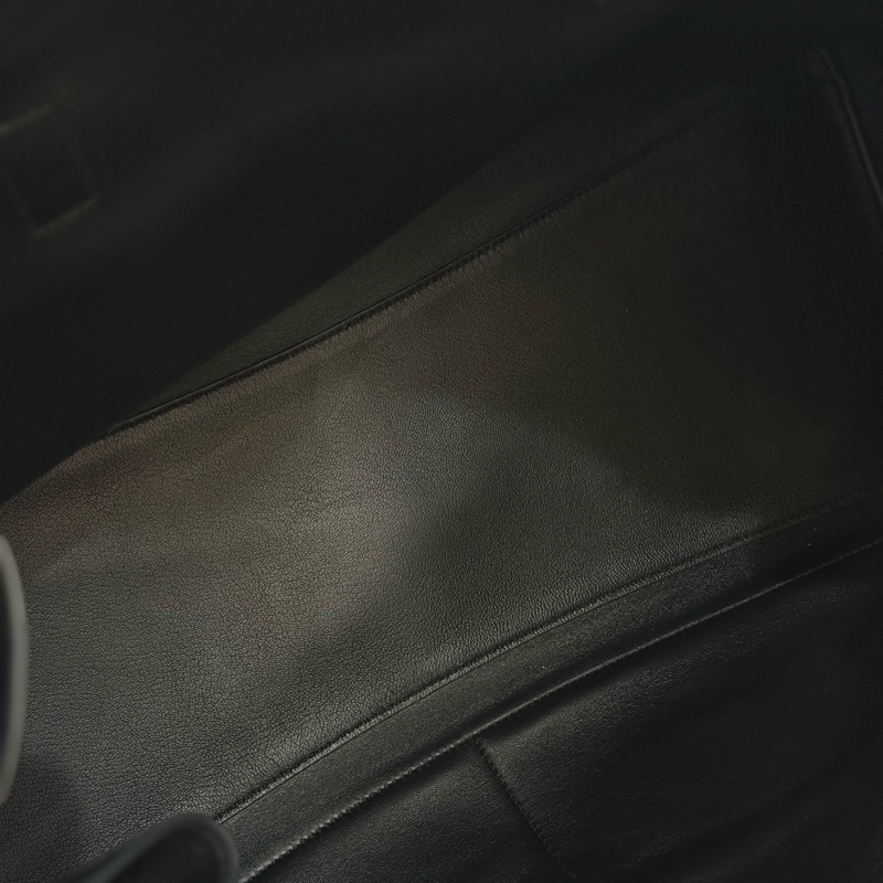 全新 BALENCIAGA 黑金 belair carryall 機場包 大號 台灣專櫃購入25萬-8