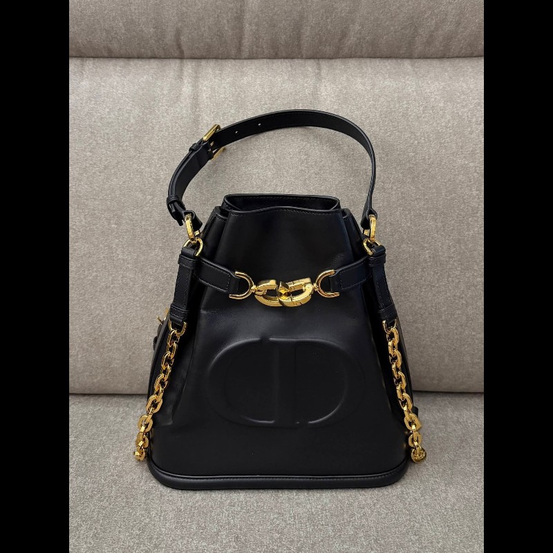 Dior C'est Dior 水桶包-6