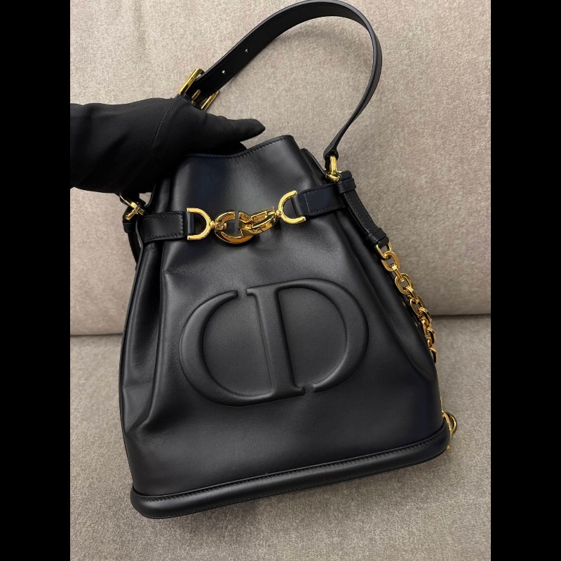 Dior C'est Dior 水桶包-7
