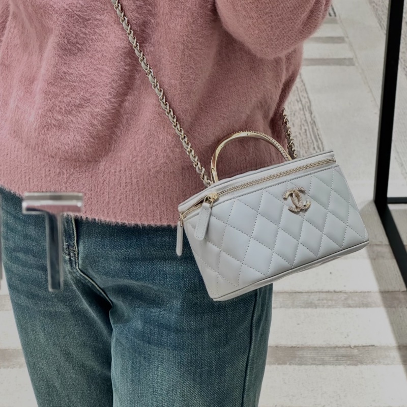 CHANEL香奈兒灰色全皮菱格金球長盒子芯片-1