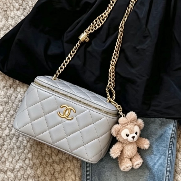 CHANEL香奈兒灰色全皮菱格金球長盒子芯片-6