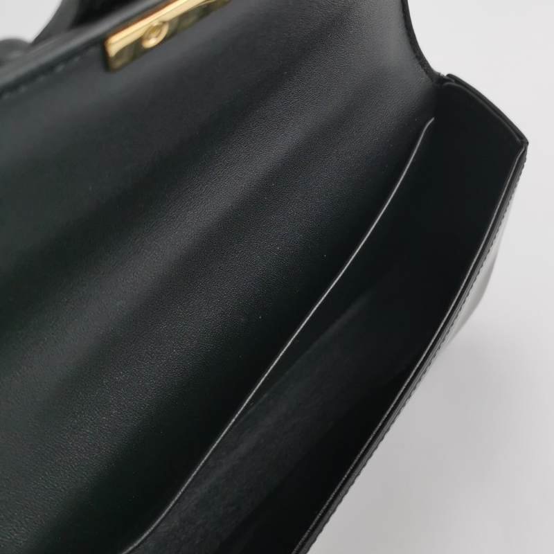Celine Claude牛皮純色凱旋門logo單肩包-6