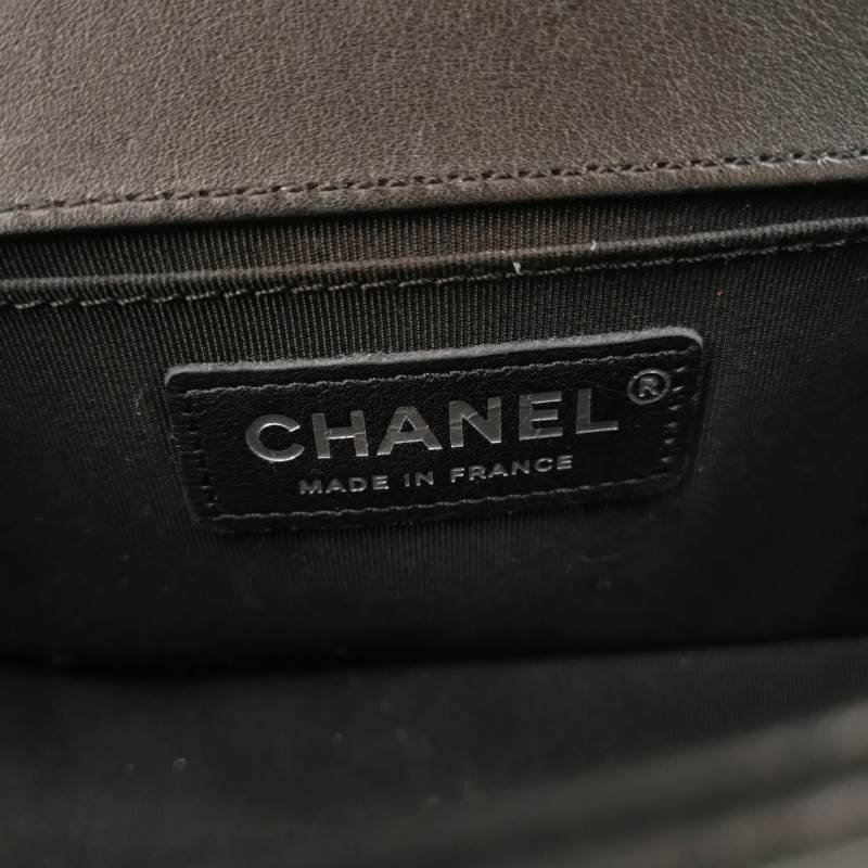 Chanel Leboy 經典款小號牛皮菱格絎縫方形雙C鎖扣斜背包單肩包-7