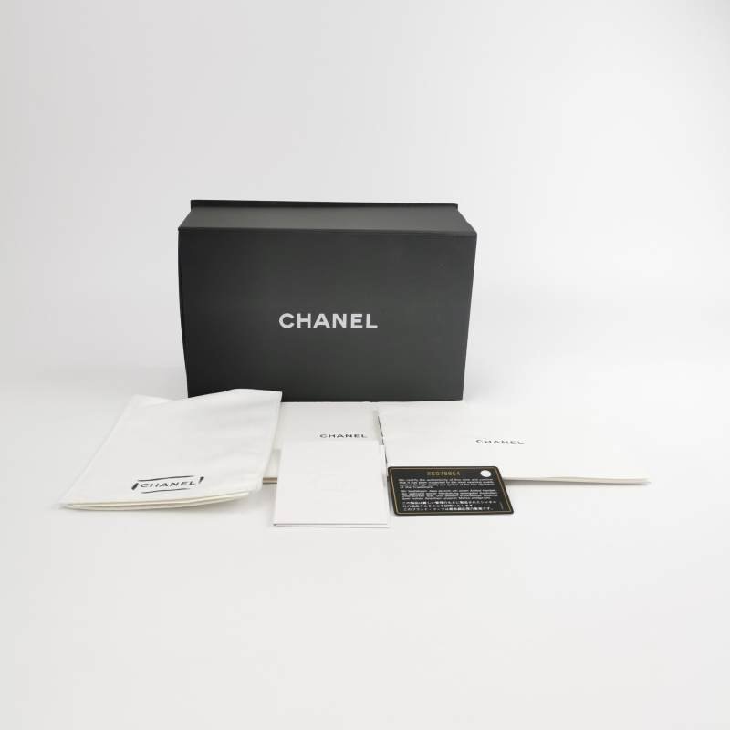 Chanel Leboy 經典款小號牛皮菱格絎縫方形雙C鎖扣斜背包單肩包-8