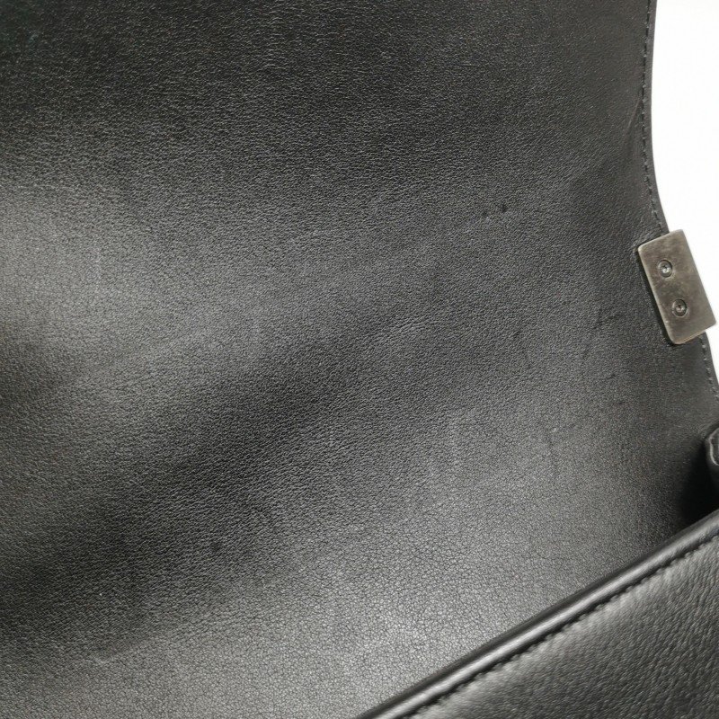 Chanel Leboy 經典款小號牛皮菱格絎縫方形雙C鎖扣斜背包單肩包-9