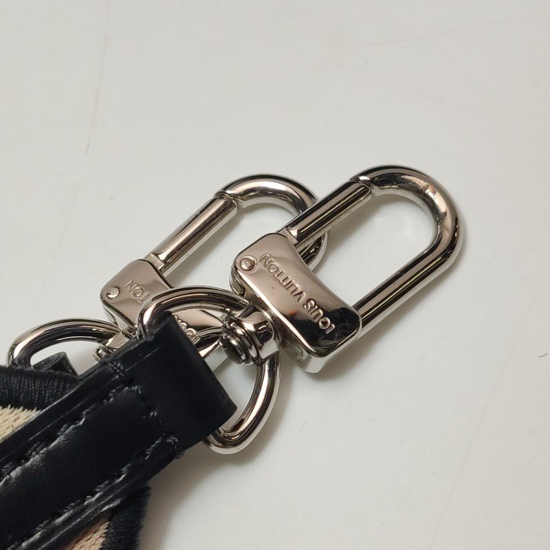 Louis Vuitton (LV) AlmaBB牛皮水波紋貝殼包斜背包單肩包晶片款-12