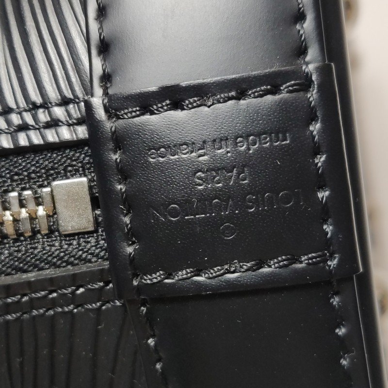 Louis Vuitton (LV) AlmaBB牛皮水波紋貝殼包斜背包單肩包晶片款-16
