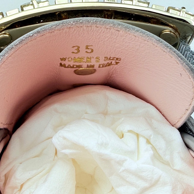 Roger Vivier 灰色鑽扣漆皮樂福鞋 35碼🧡-7
