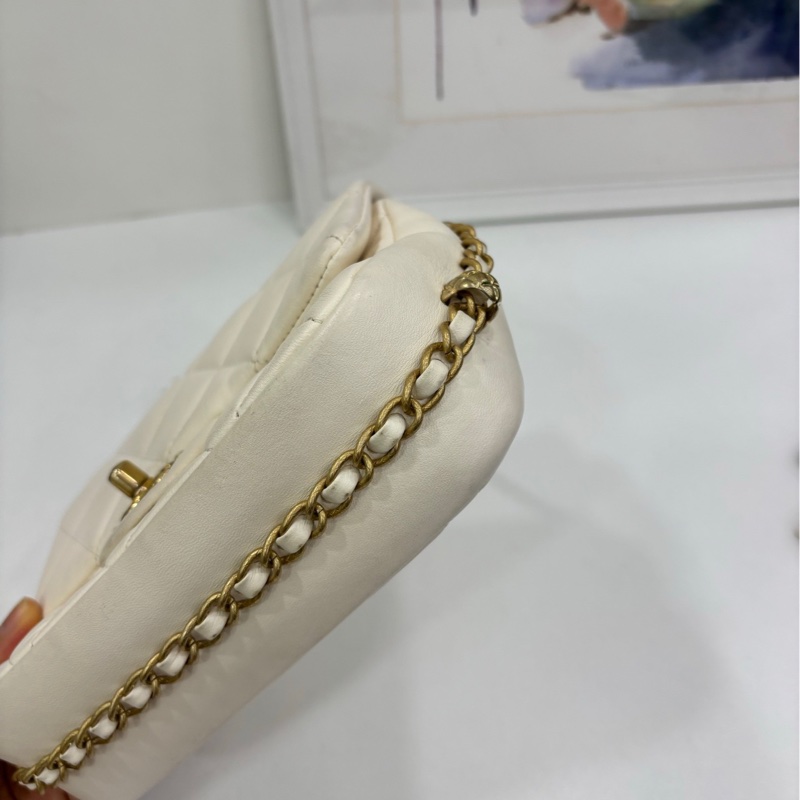 Chanel香奈兒23B滾邊皮穿鏈鳳梨扣白金方胖子芯片款 有單 底長18-5