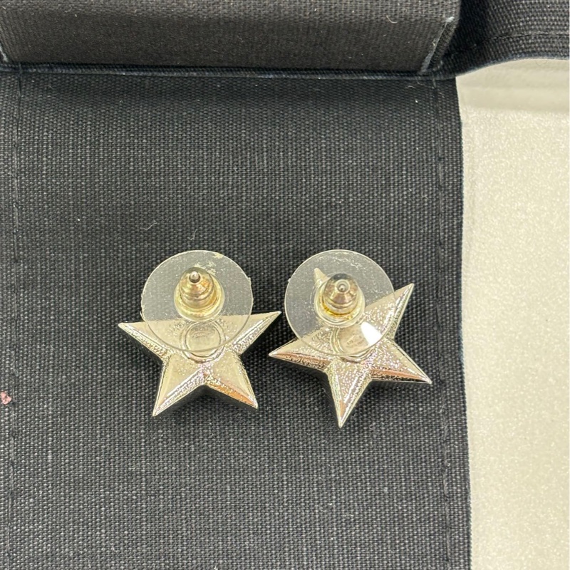 Chanel 金色復古菱格紋雙C吊墜耳環 閒置-3