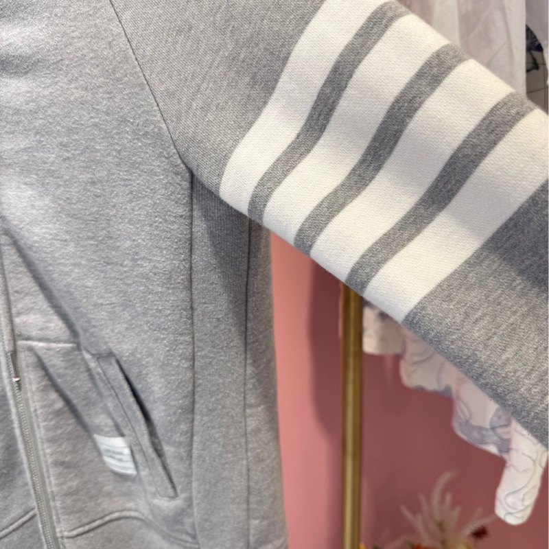 Thom Browne 經典四條槓灰色拉鍊連帽衛衣-2