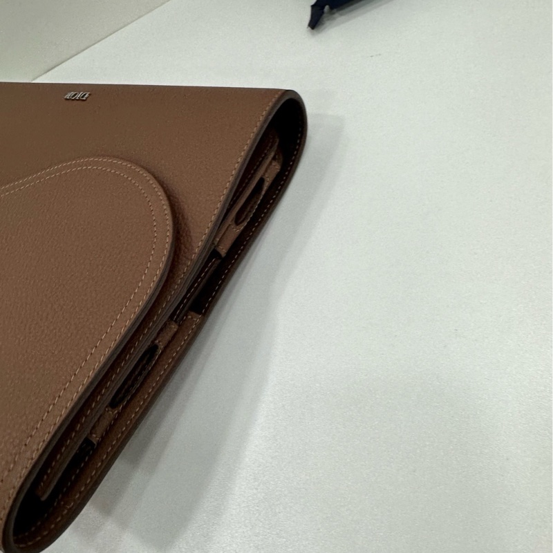 Dior 全皮Ipad 外殼保護套-2