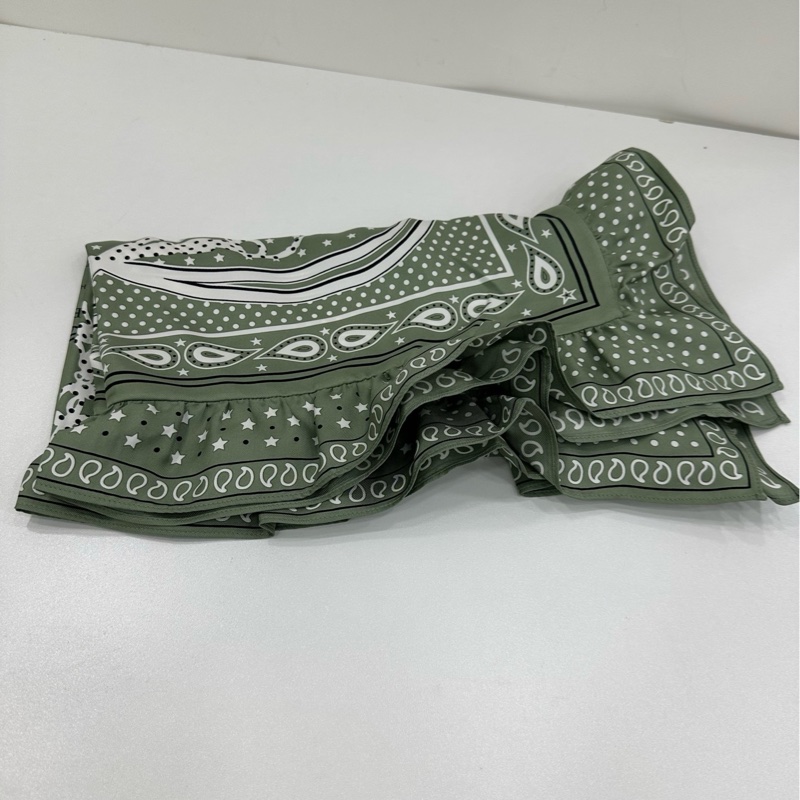 Hermes 愛馬仕 新款絲巾 荷葉邊 豆沙綠 波點 華麗韁輒 全新-2