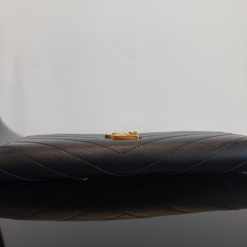 YSL 黑魚子醬牛皮金釦ㄇ拉12卡長夾-4