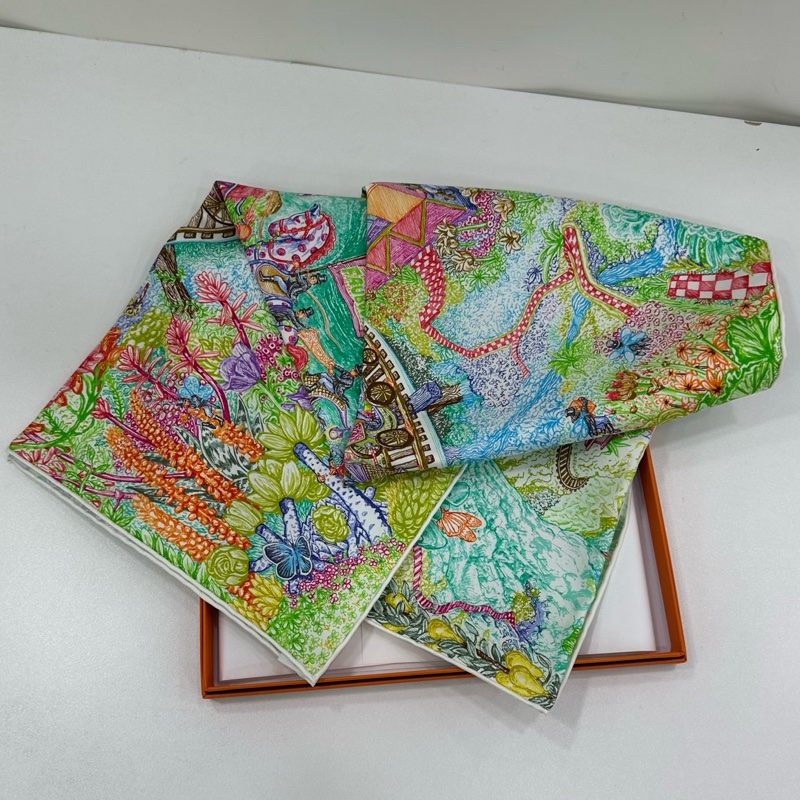 愛馬仕 愛馬仕 翱翔福寶之夢 90×90 絲巾 全新-2