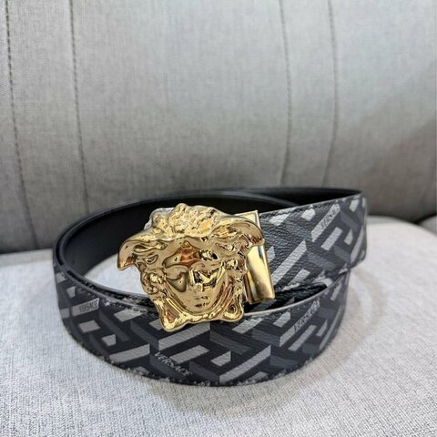 💎Han's house精品服飾💎 VERSACE 凡賽斯 女神頭 鱷魚紋 壓花 皮帶 雙面用 寬4CM