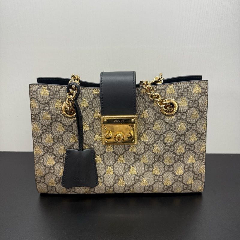 Gucci古馳 Padlock小蜜蜂鏈條包 經典老花燙金蜜蜂印花 黑標 尺寸26*17*10 附件：塵袋 鑰匙。-0
