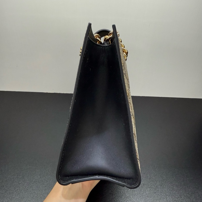 Gucci古馳 Padlock小蜜蜂鏈條包 經典老花燙金蜜蜂印花 黑標 尺寸26*17*10 附件：塵袋 鑰匙。-3