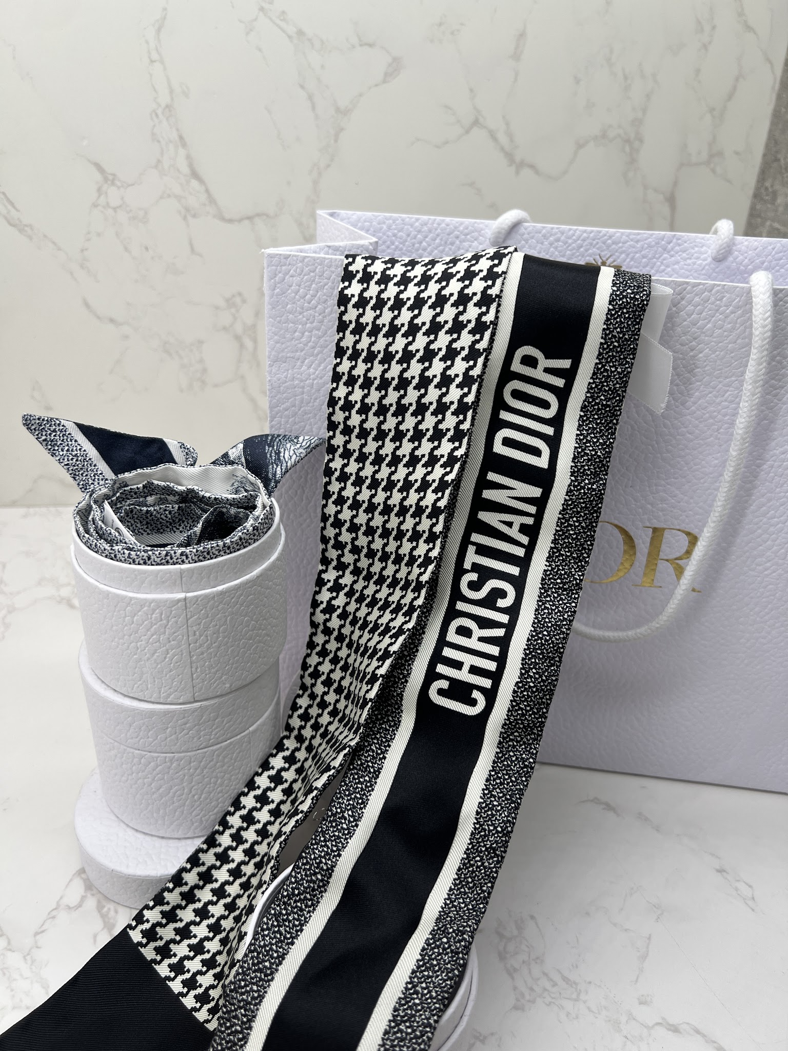 香緹國際精品 Dior 千鳥格 絲巾 996-4
