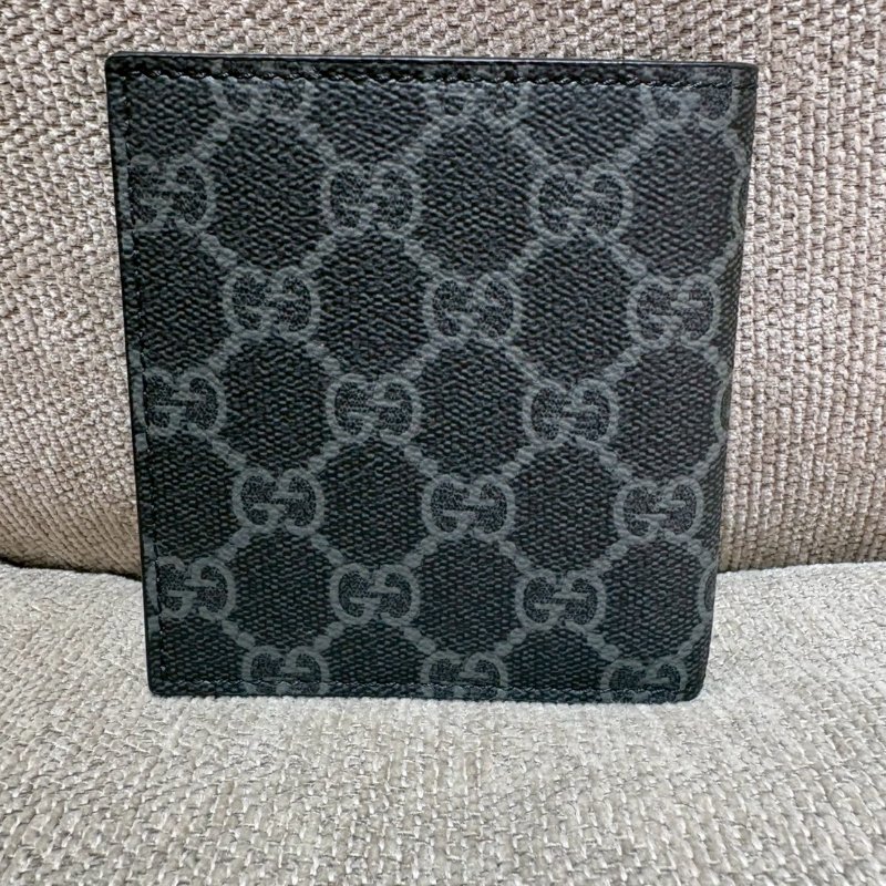 GUCCI  Supreme滿版印花對折短夾-1