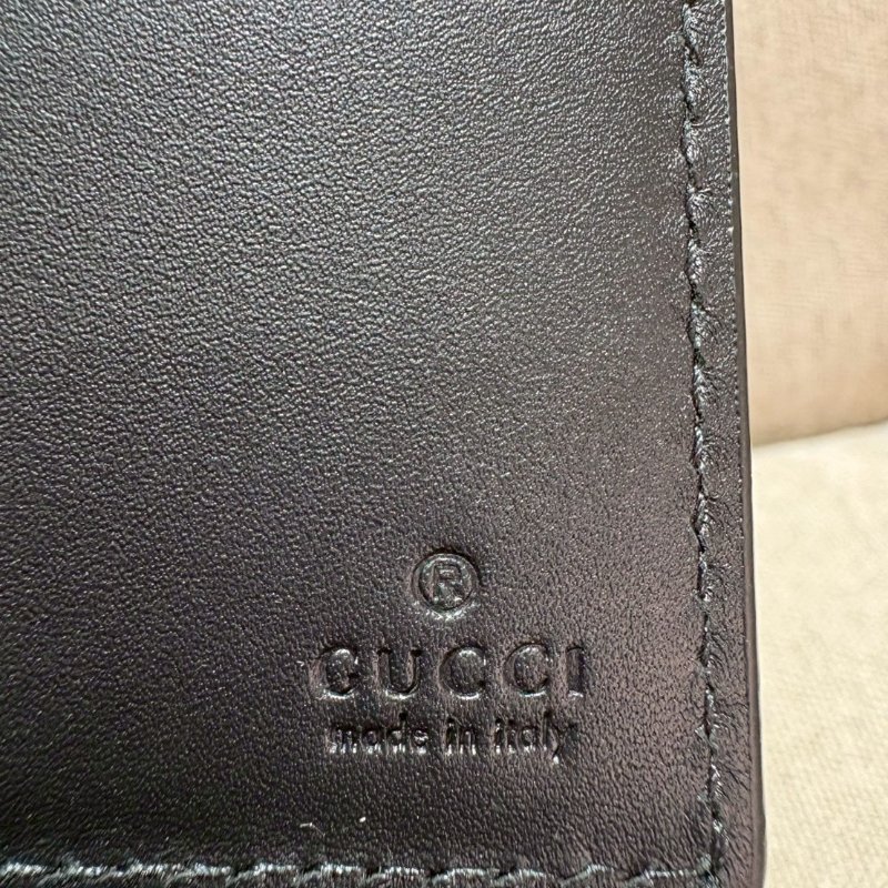 GUCCI  Supreme滿版印花對折短夾-14