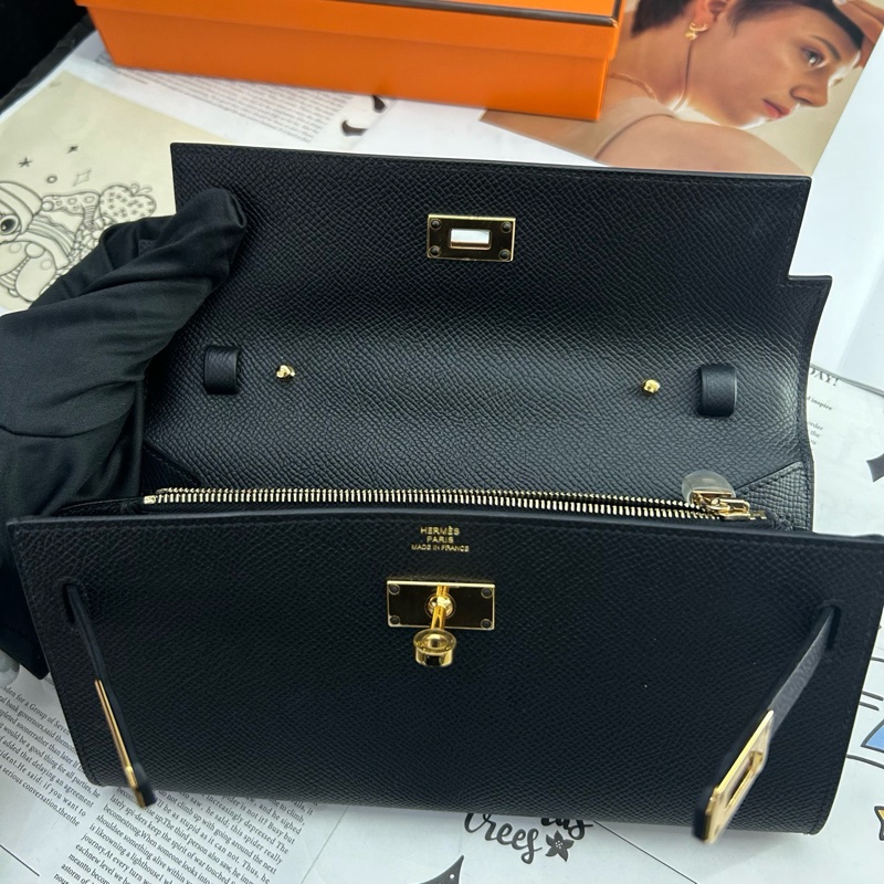 Hermes愛馬仕 kelly to go 黑金EPSOM皮手提包 B刻 附件:盒子 肩帶-7