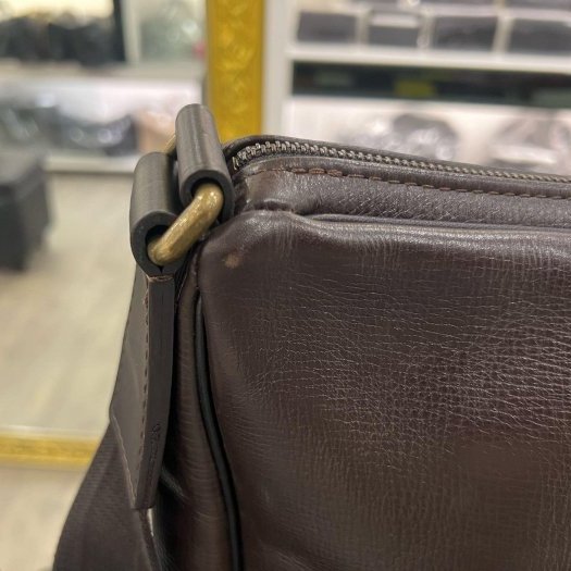 東區正精品㊣ LV M92990 UTAH 咖啡色猶他皮雙口袋拉鍊斜背包 RZ6425-7