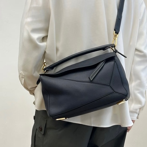 LOEWE新色✨藍黑色手把牛皮中號Puzzle肩背包