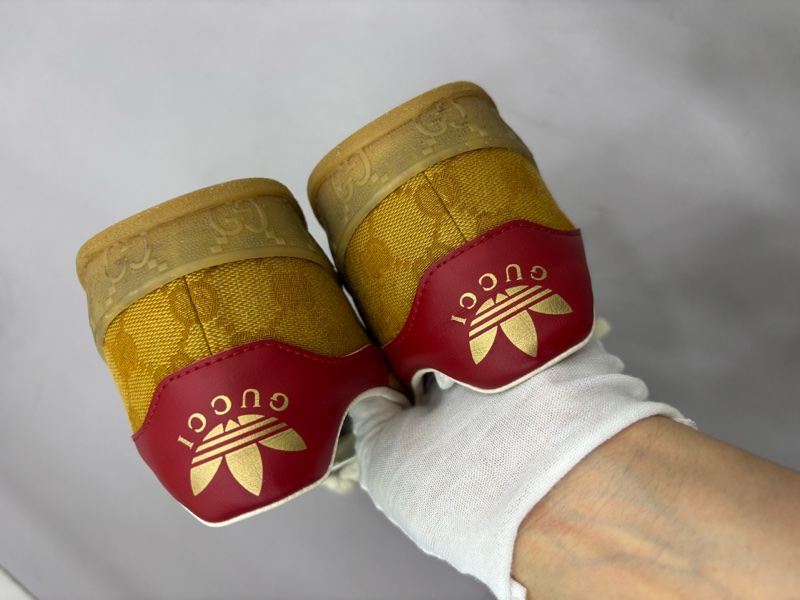 GUCCI古馳 × adidas originals GG Monogram 滿印德訓鞋 米棕 42碼-3