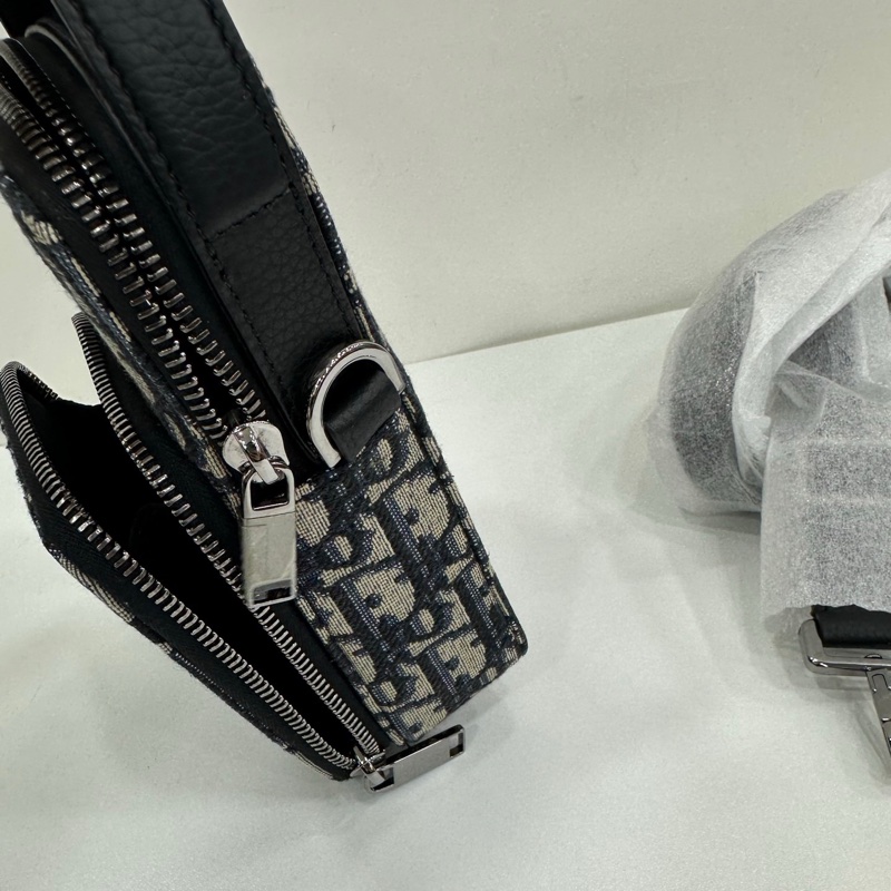 Dior迪奧 超迷你Rider手拿包 Oblique老花提花布料 黑色肩帶 全新-6