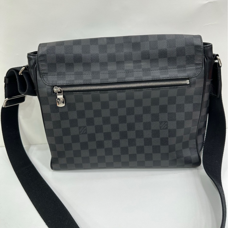 LV老花郵差包，經典Damier Graphite 斜背包-1