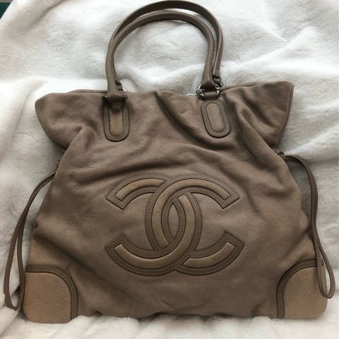 Chanel 奶茶淺啡 牛皮 大Tote IA625