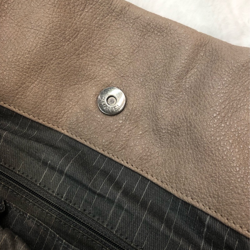 Chanel 奶茶淺啡 牛皮 大Tote IA625-17