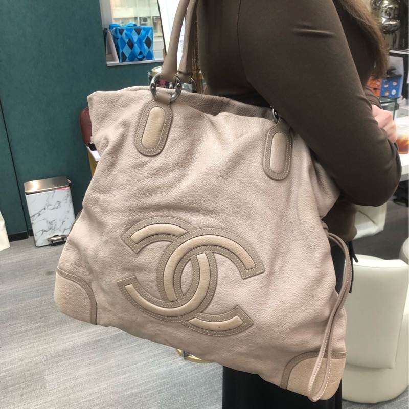 Chanel 奶茶淺啡 牛皮 大Tote IA625-8