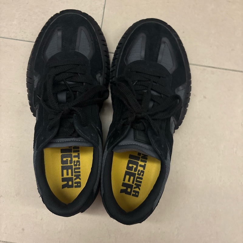 onitsuka tiger-0