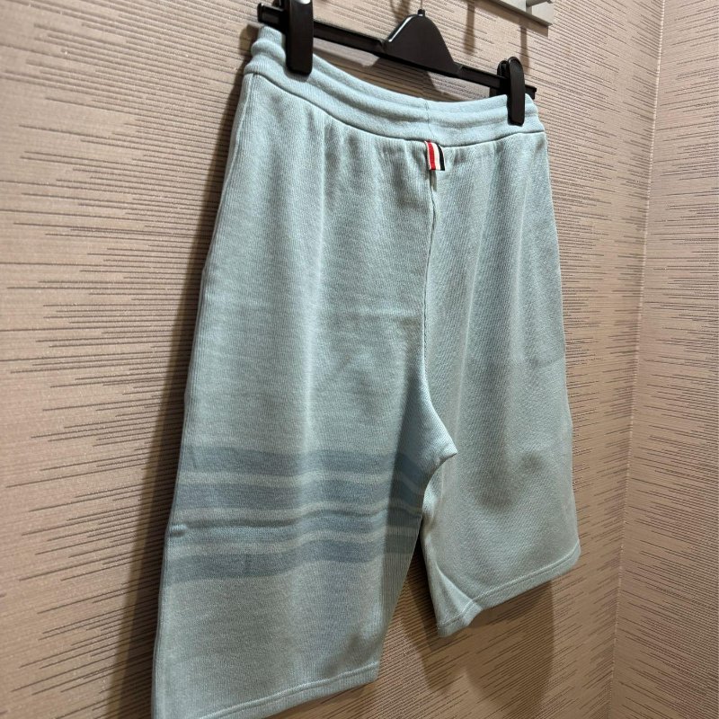 💎Han's house精品服飾💎THOM BROWNE TB 四槓 棉 短 褲 日本製 現貨2原價23500-1