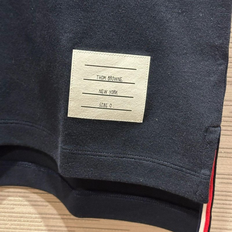 💎Han's house精品服飾💎 Thom Browne TB 4槓 短 T 日本製 原價 14600-3