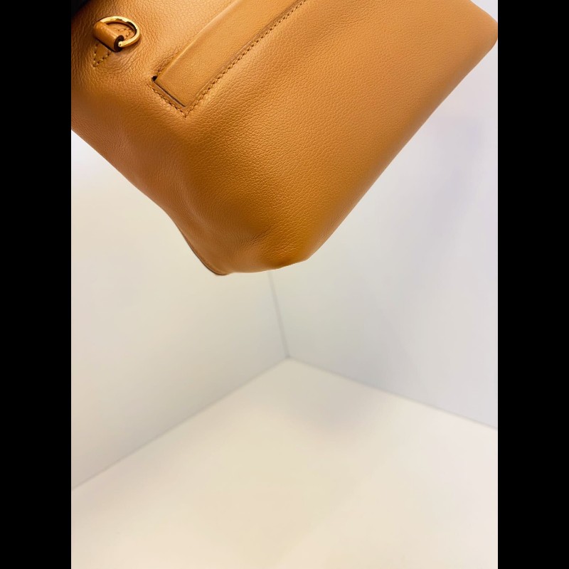 Hermes 2424 mini-9