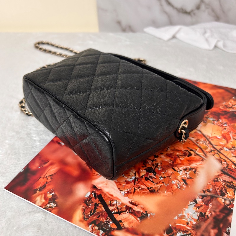 Chanel 25C Hobo 荔枝皮鏈條飯盒包-15