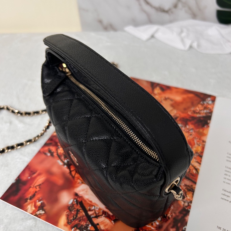 Chanel 25C Hobo 荔枝皮鏈條飯盒包-17