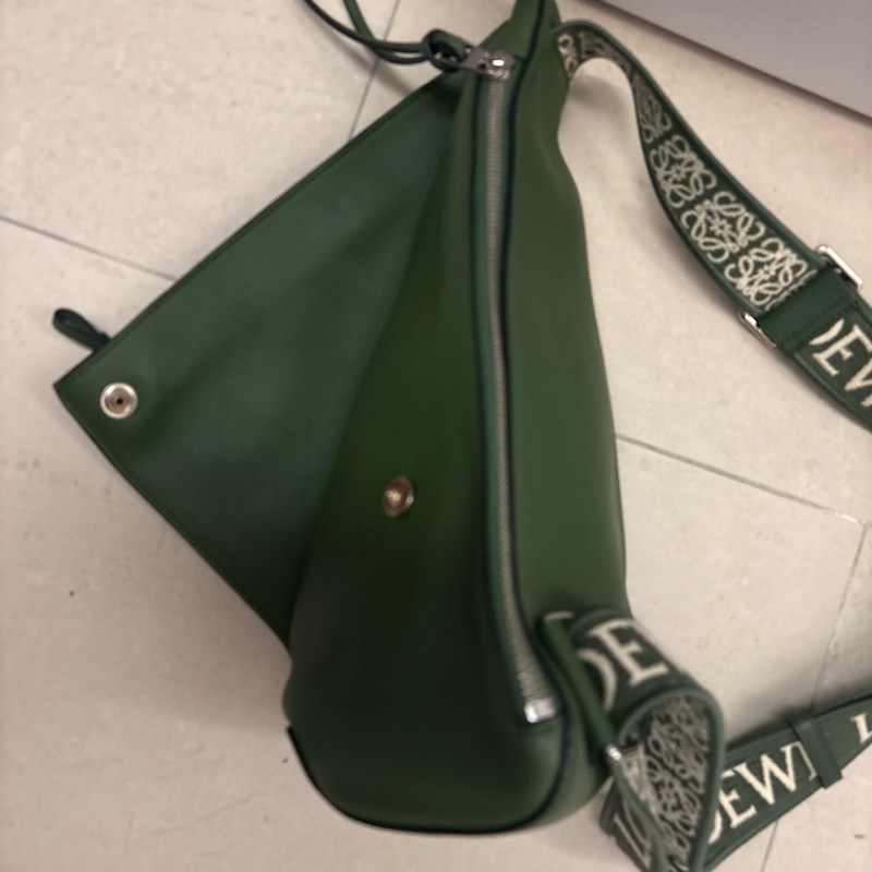 Loewe cross body-4