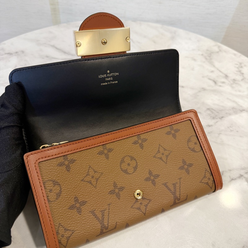 LV 雙色原花Dauphine金釦下蓋長夾-8