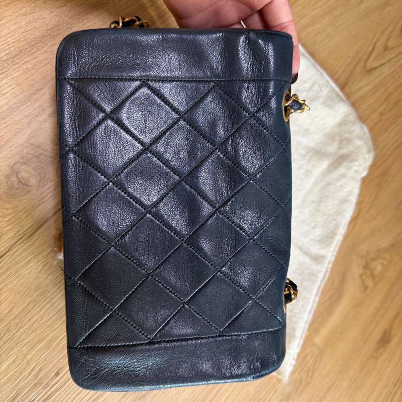 chanel vintage 羊皮 單蓋 深藍色 黛妃包-9
