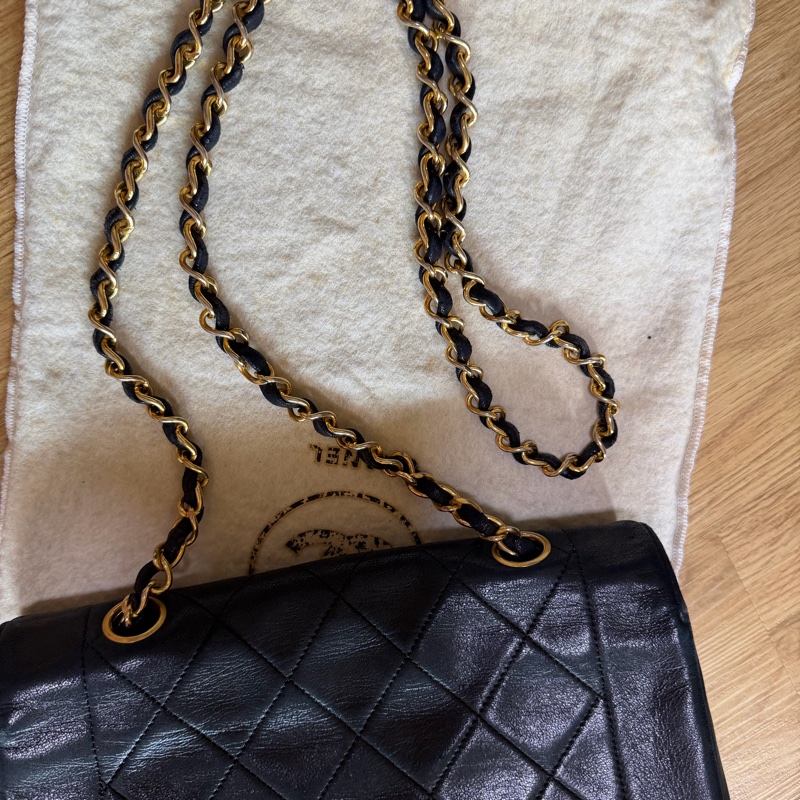 chanel vintage 羊皮 單蓋 深藍色 黛妃包-16