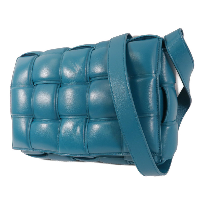 BOTTEGA VENETA 羊皮皮革Padded Cassette肩背袋-2