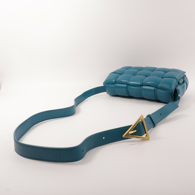 BOTTEGA VENETA 羊皮皮革Padded Cassette肩背袋-9