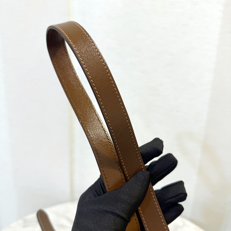 Gucci PVC咖牛皮Interlocking 前口袋ㄇ拉斜背包-15