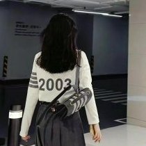 💎Han's house精品服飾💎Thom Browne TB 4槓 長T 2003創始年 限定 義大利製 男女共穿 現貨3/4 原價 15600-5