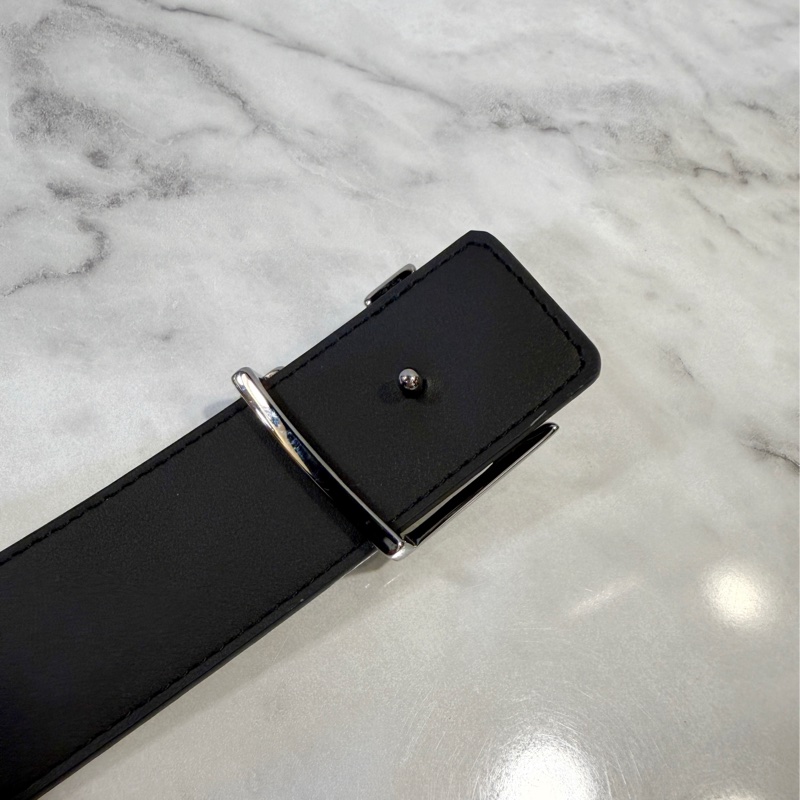 LV 黑灰原花黑牛皮銀釦雙面用皮帶-6